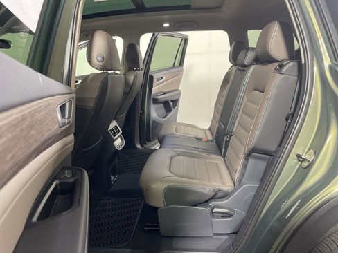 New 2026 Volkswagen Atlas SEL AWD/4WD image 19