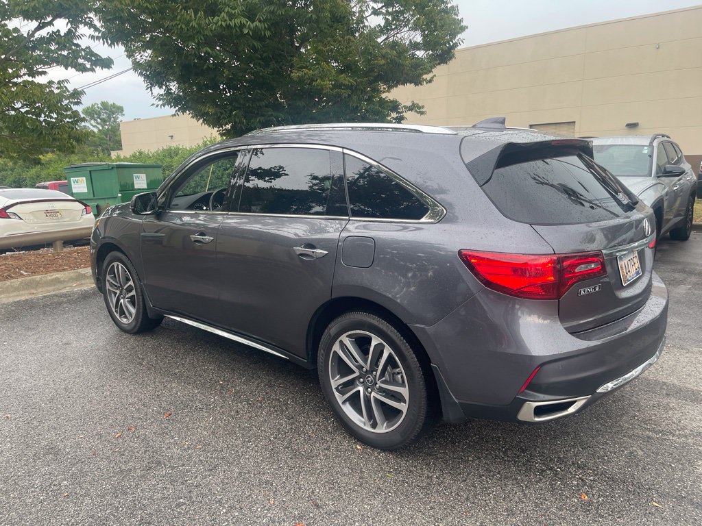 Used 2017 Acura MDX w/ Advance Package AWD/4WD image 4
