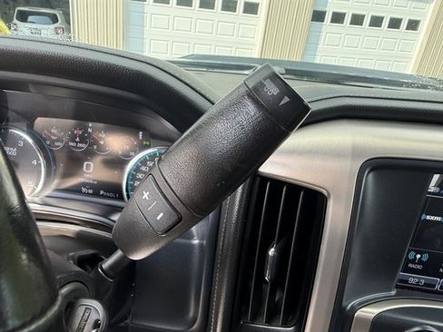 Used 2019 GMC Sierra 3500 Denali w/ Duramax Plus Package AWD/4WD image 18