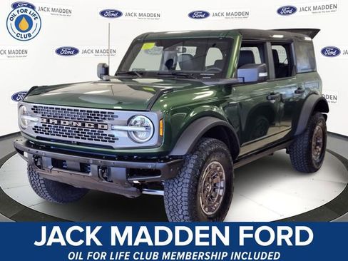 New 2025 Ford Bronco Badlands image 1