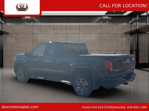 Used 2019 GMC Sierra 1500 AT4 w/ AT4 Premium Package image 3