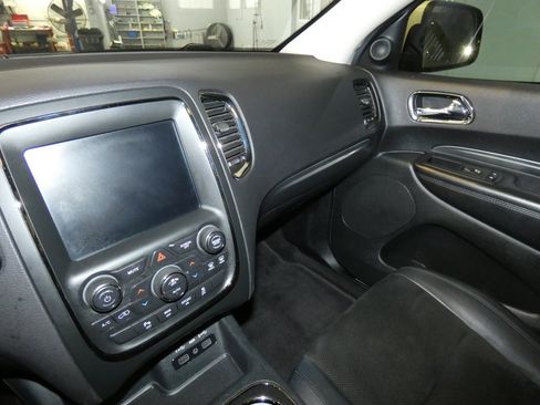 Used 2018 Dodge Durango GT image 11