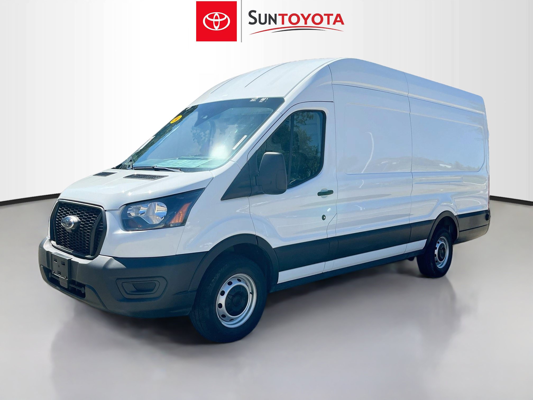 Used 2024 Ford Transit 250 148 High Roof Extended w/ Load Area Protection Package RWD image 9