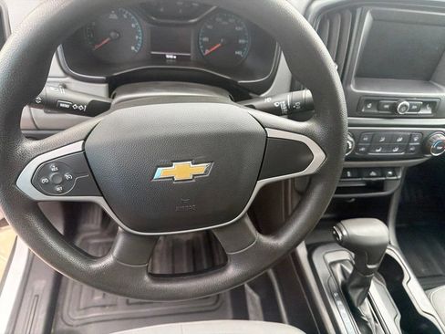 Used 2021 Chevrolet Colorado W/T w/ WT Convenience Package AWD/4WD image 19