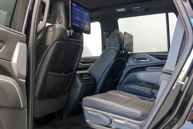 Used 2023 Cadillac Escalade V AWD/4WD image 54