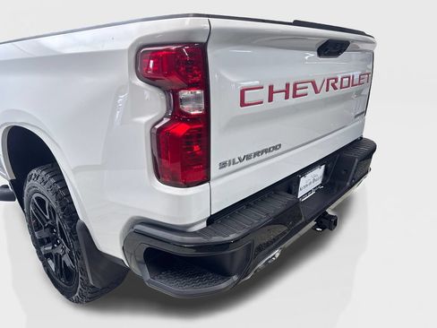 Used 2024 Chevrolet Silverado 1500 Custom Trail Boss AWD/4WD image 19