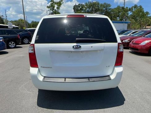 Used 2009 Kia Sedona LX FWD image 10