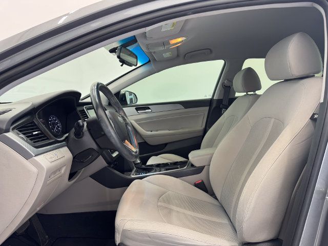 Used 2018 Hyundai Sonata SEL FWD image 19