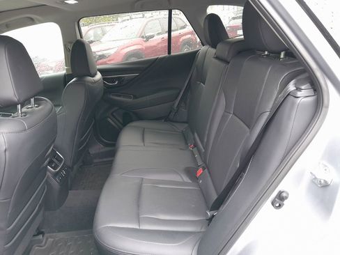 Used 2024 Subaru Outback Touring XT w/ Popular Package #2 AWD/4WD image 32