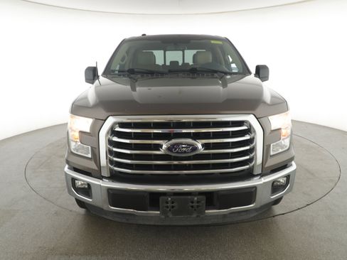 Used 2016 Ford F150 XLT w/ Equipment Group 302A Luxury image 2