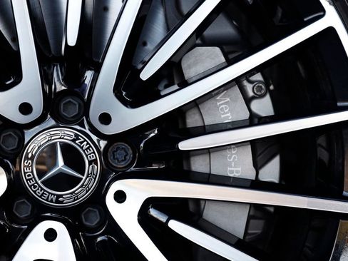 Used 2023 Mercedes-Benz S 580 4MATIC Sedan image 11