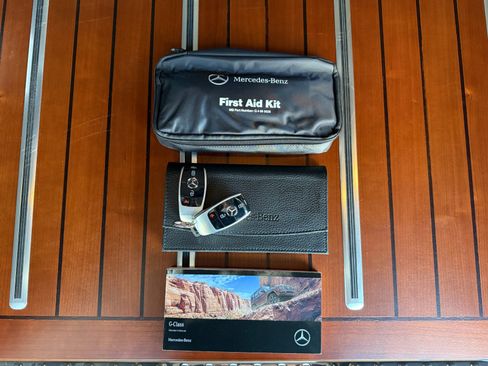 Used 2024 Mercedes-Benz G 550 image 39