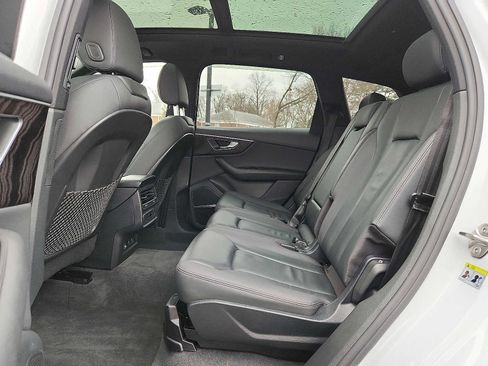 Used 2021 Audi Q7 2.0T Premium Plus w/ Premium Plus Package image 10
