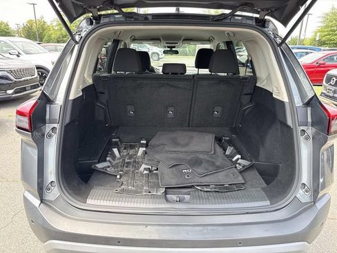 Used 2023 Nissan Rogue S AWD/4WD image 12