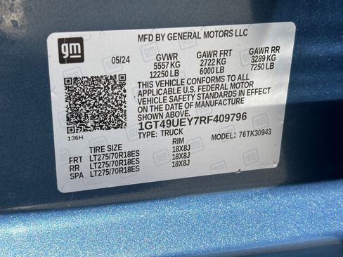 Used 2024 GMC Sierra 3500 SLT w/ SLT Premium Package AWD/4WD image 31