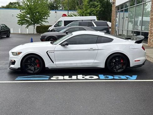 Used 2016 Ford Mustang Shelby GT350R w/ GT350R Equipment Group 920A image 16