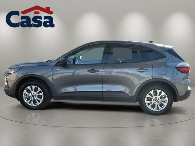 Used 2025 Ford Escape Active FWD image 3