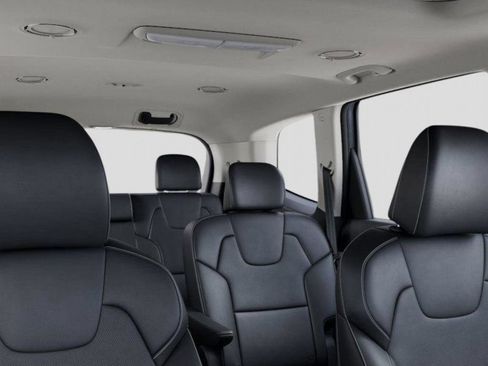 Used 2025 Kia Telluride S AWD/4WD image 27