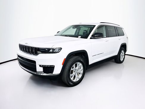 Used 2023 Jeep Grand Cherokee L Limited image 3