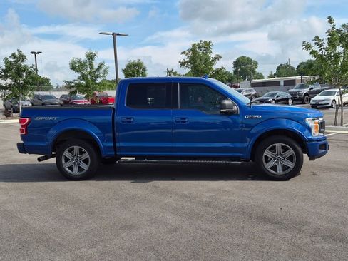 Used 2018 Ford F150 XLT w/ Equipment Group 302A Luxury RWD image 3