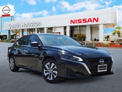 New 2025 Nissan Altima 2.5 S