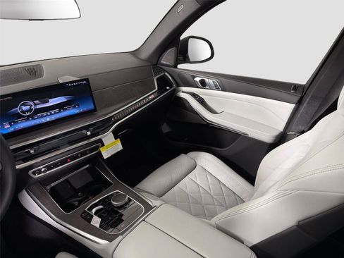 New 2026 BMW X5 xDrive40i AWD/4WD image 23