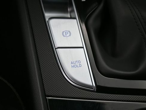 Used 2023 Hyundai Elantra SEL w/ Convenience Package image 24