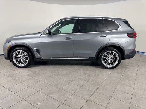 Certified 2025 BMW X5 xDrive40i image 2