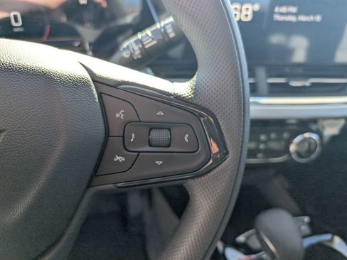 New 2026 Chevrolet Trax LT image 18
