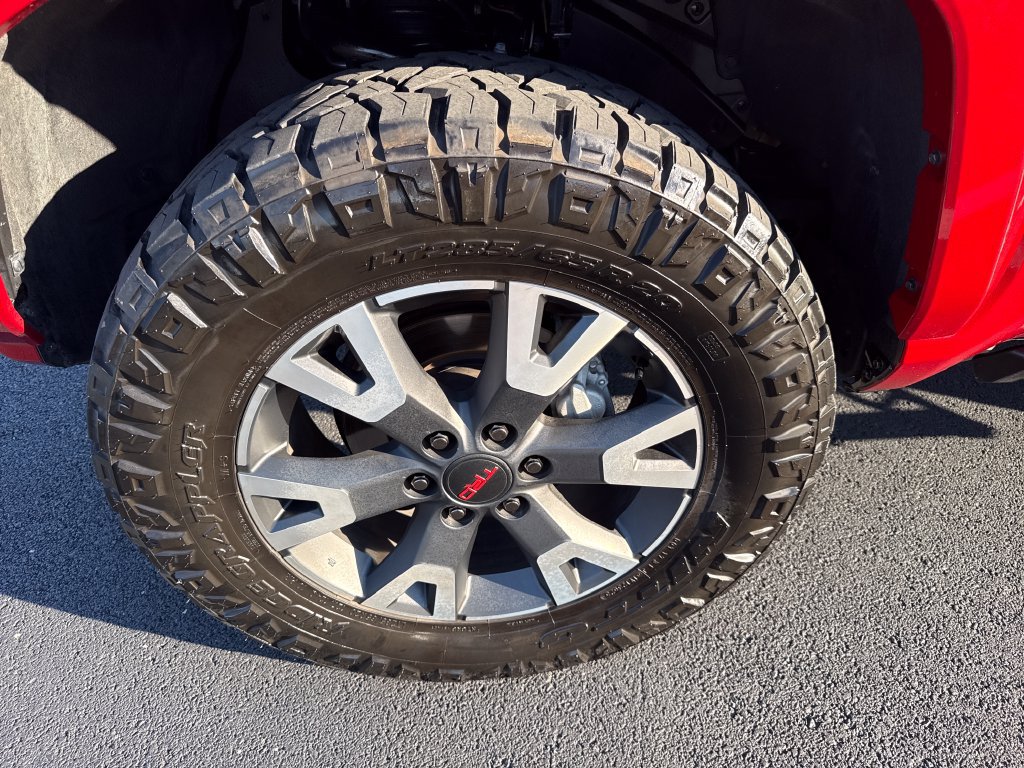 Used 2025 Toyota 4Runner TRD Sport Premium w/ Tow Technology Package AWD/4WD image 10