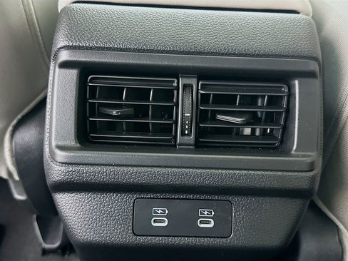 Certified 2025 Honda Accord SE image 25