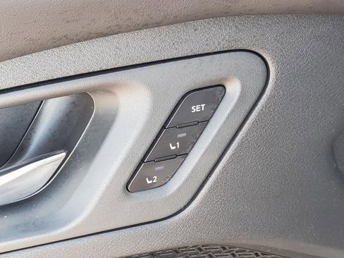 Certified 2023 Nissan Ariya AWD image 20