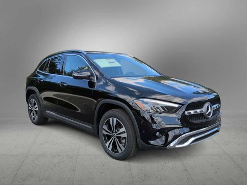 Used 2026 Mercedes-Benz GLA 250 4MATIC image 2