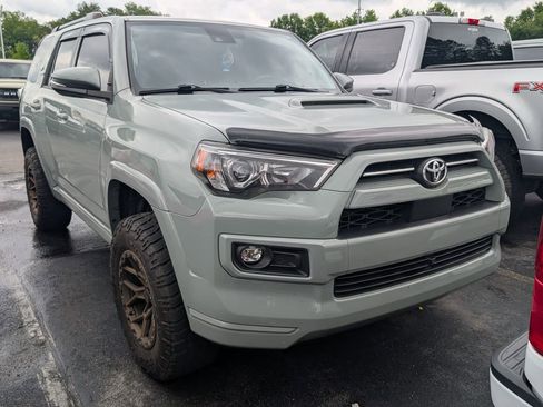 Used 2022 Toyota 4Runner TRD Sport w/ Technology Package RWD image 4