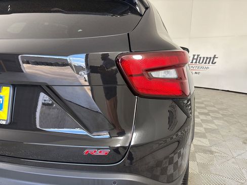 Used 2025 Chevrolet Trax RS w/ Driver Confidence Package image 29