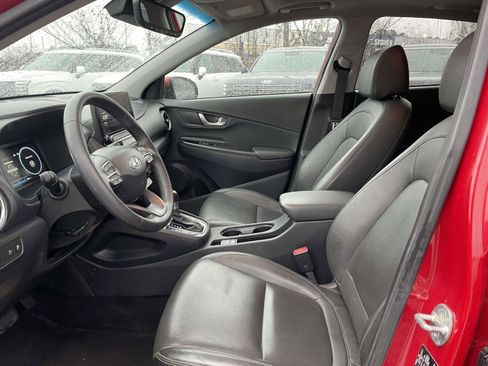 Certified 2022 Hyundai Kona Limited image 11