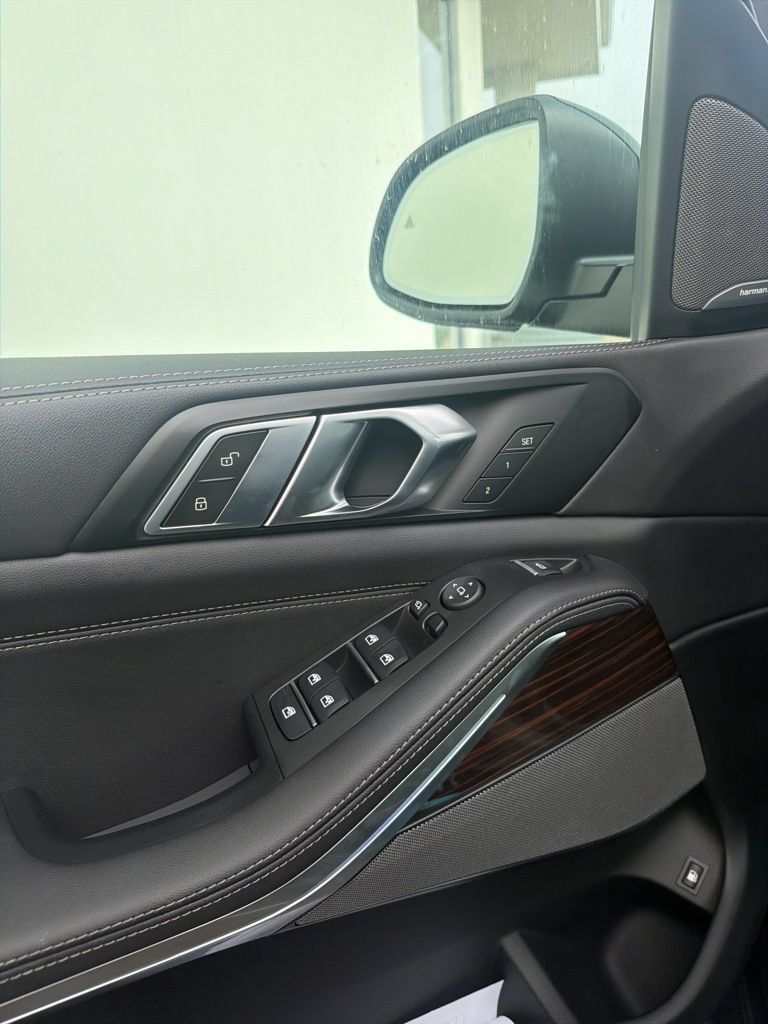 New 2026 BMW X5 xDrive50e AWD/4WD image 31