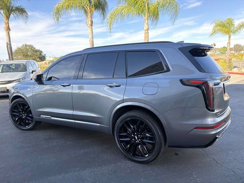 Used 2020 Cadillac XT6 Sport w/ Platinum Package AWD/4WD image 15