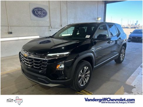 Used 2025 Chevrolet Equinox LT image 1