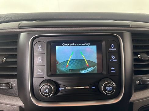 Used 2018 RAM 1500 Express w/ Express Value Package AWD/4WD image 28
