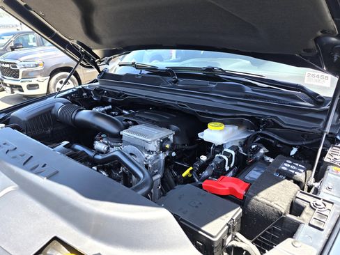New 2026 RAM 1500 Big Horn AWD/4WD image 19