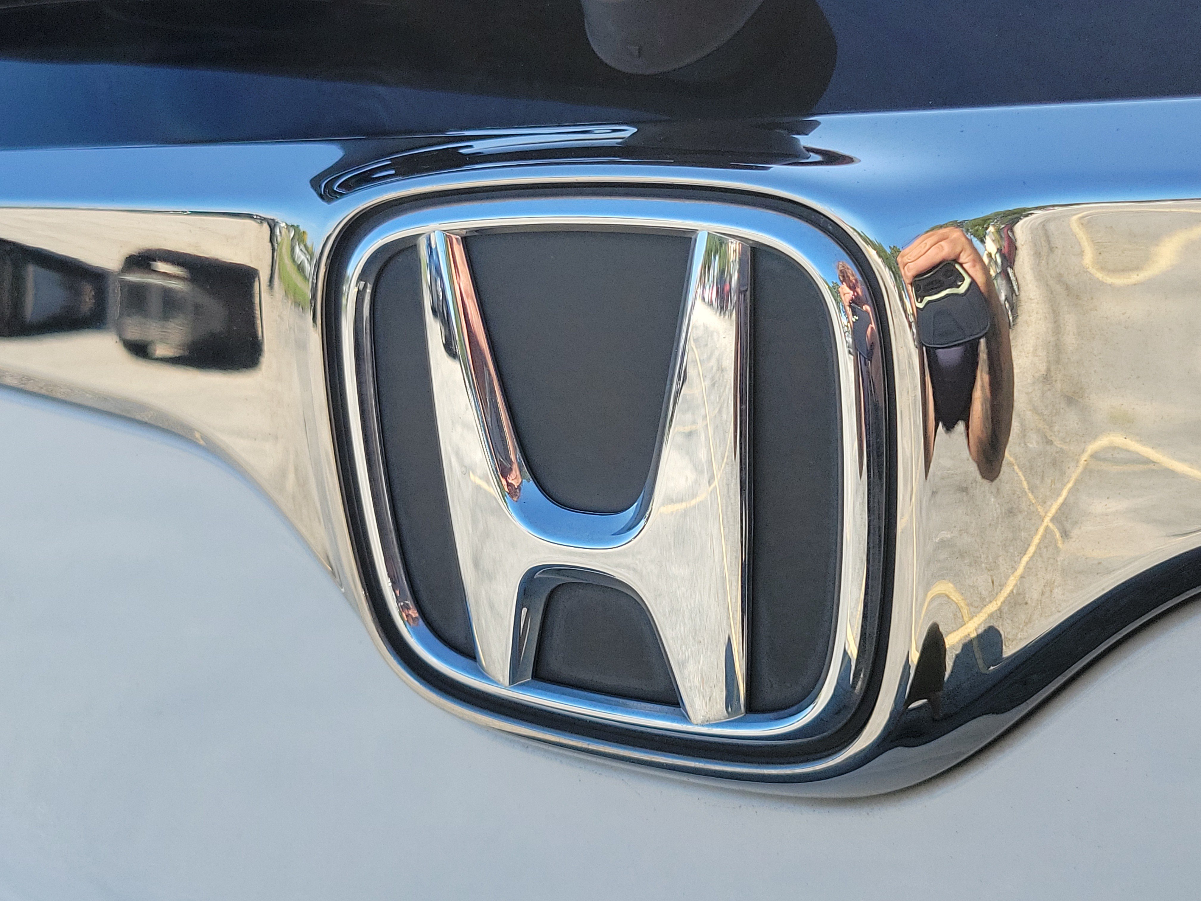 Used 2021 Honda CR-V Touring image 6