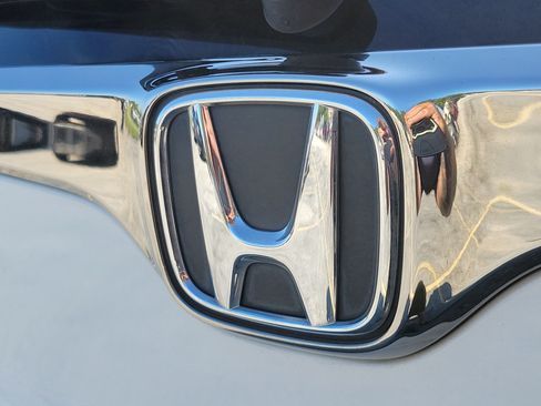 Used 2021 Honda CR-V Touring image 6