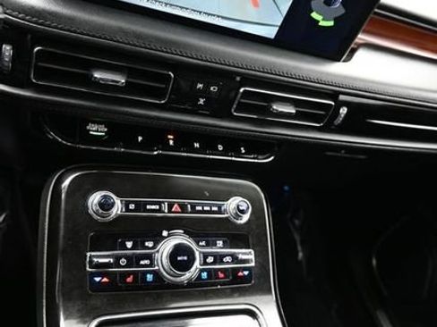 Used 2023 Lincoln Nautilus Reserve FWD image 25