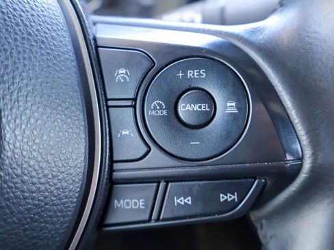 Used 2024 Toyota Corolla SE FWD image 14
