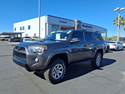 Used 2015 Toyota 4Runner 4WD image 8