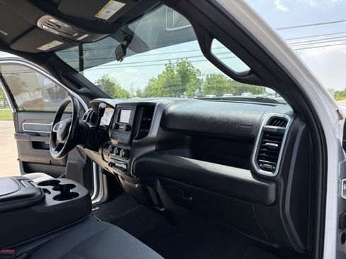 Used 2021 RAM 2500 Big Horn AWD/4WD image 16