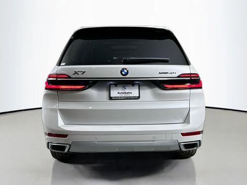 New 2026 BMW X7 xDrive40i image 6