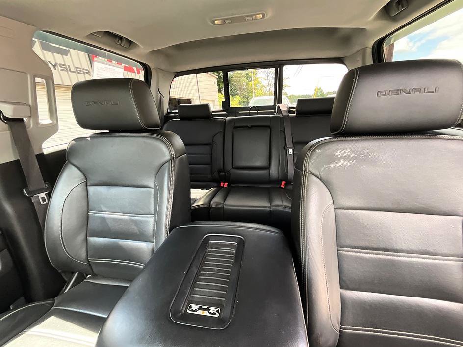 Used 2017 GMC Sierra 1500 Denali AWD/4WD image 39