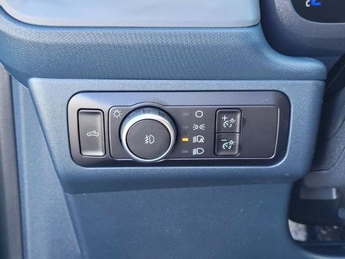 New 2026 Ford Maverick Lobo AWD/4WD image 39